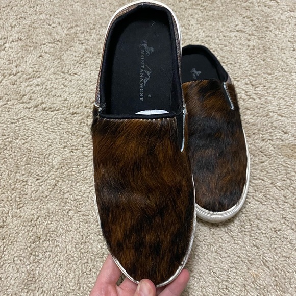 Montana West Cowhide Slip-ons - Picture 2 of 5